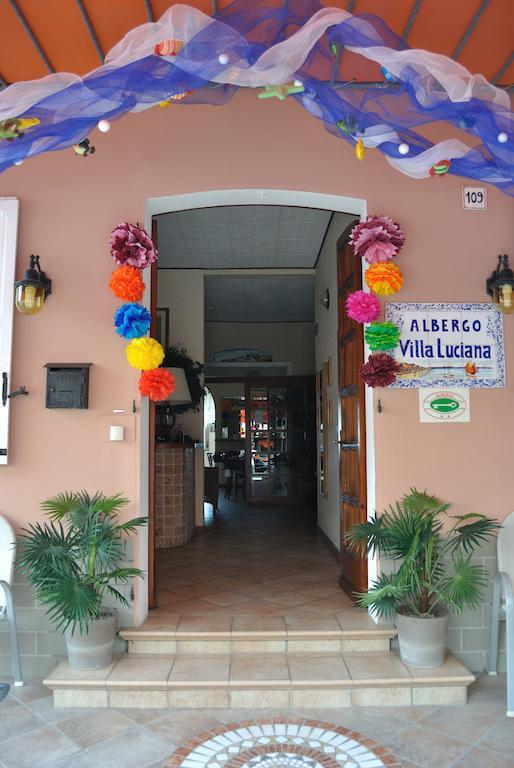 Hotel Vistamare Viserba ريميني المظهر الخارجي الصورة