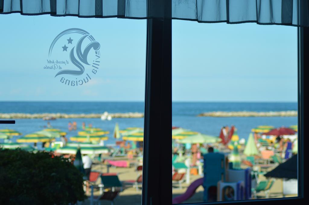 Hotel Vistamare Viserba ريميني المظهر الخارجي الصورة