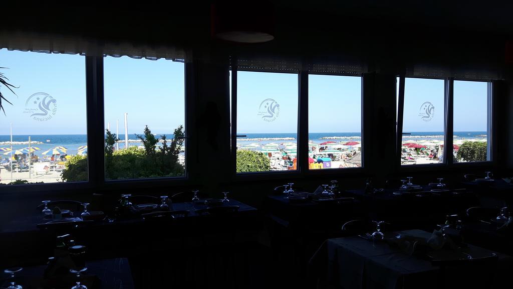 Hotel Vistamare Viserba ريميني المظهر الخارجي الصورة